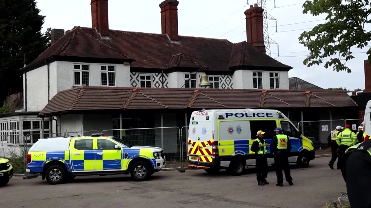 Protests again at Epping migrant hotel under police watch