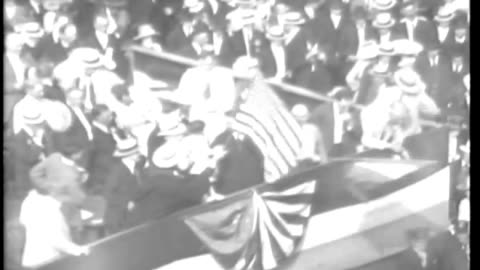 [PATHE NEWSREEL EXCERPTS] - [PATHE NEWSREEL EXCERPTS] - cbs-cbswwi-95