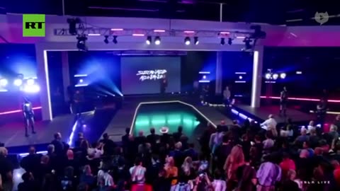 Elon Musk : nel lungo termine sarà l'intelligenza artificiale a prendere il comando