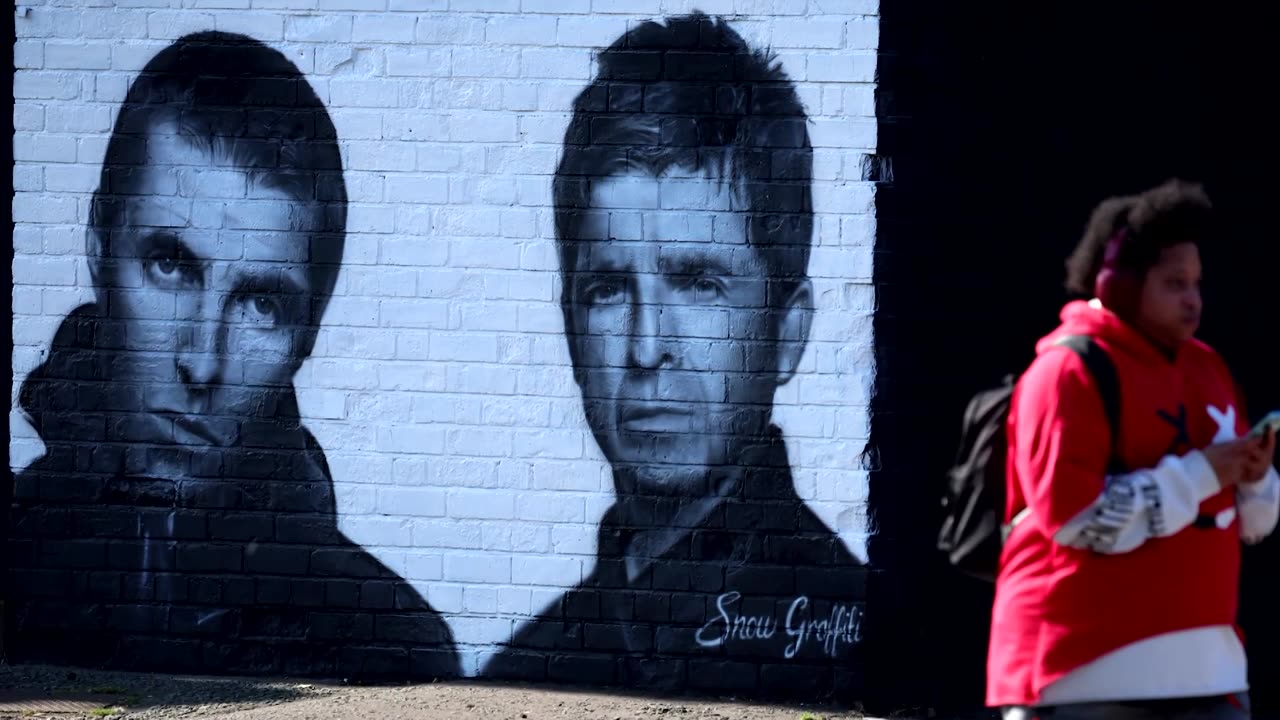 Fans ready themselves for long-awaited Oasis reunion tour