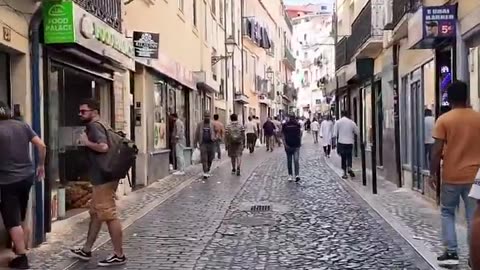 This is Lisbon. This is what an Islamic invasion looks like.