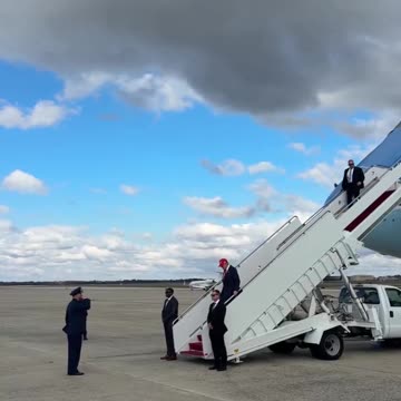 President @realDonaldTrump returns to Washington, DC after a successful
