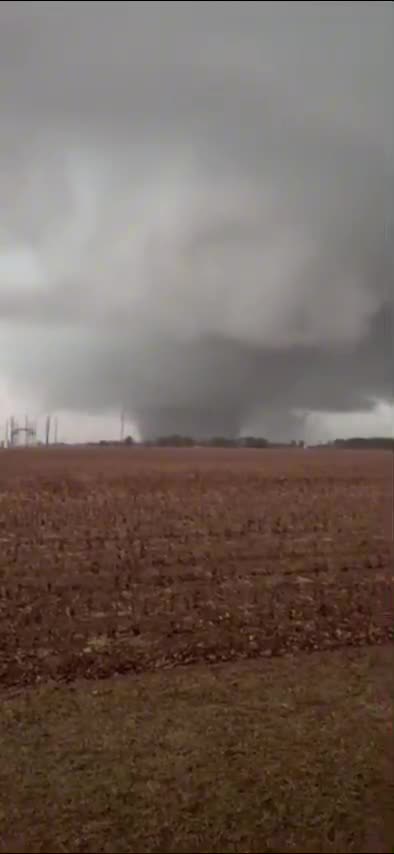 Strong Tornado near Lake City, Arkansas April 2, 2025