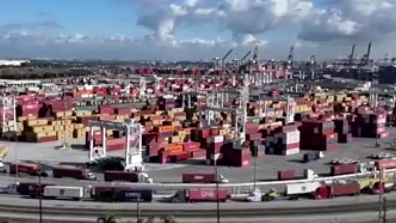 Republican Party Splits Over Trump’s Economic Impact | Major GOP Divide