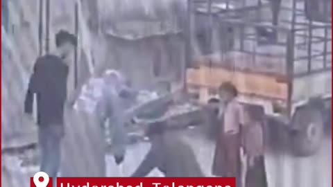 Hyderabad Horror: 6-Year-Old Girl Falls Into Open Manhole in Yakutpura – Narrowly Escapes Death!