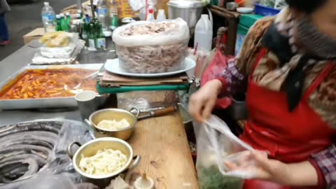 Part 1: Korean Street Food Tour - Tteokbokki & Fish Cake Heaven