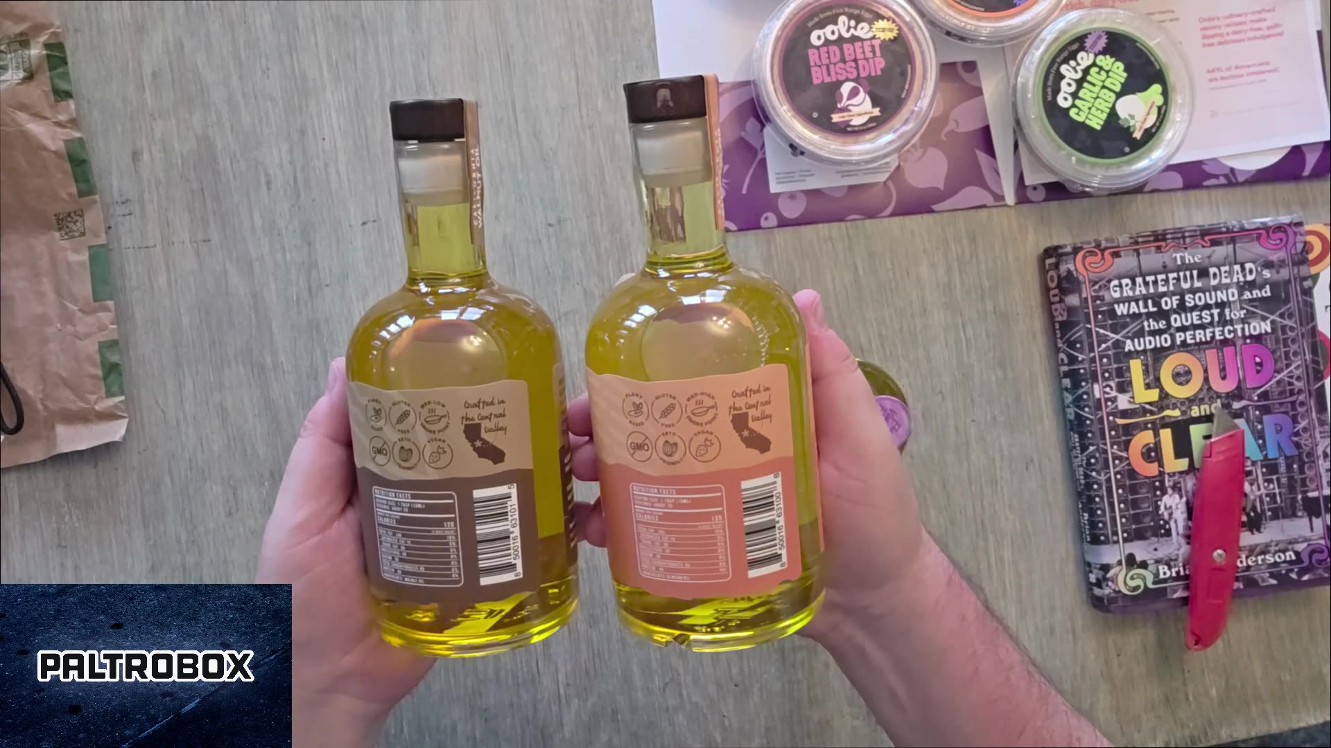 Paltrobox #464: Oolie, Cambio Roasters, Fresh Vintage Farms, Lionsgate, Mike Batt & Brian Anderson