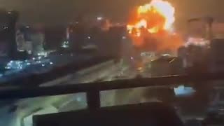 Footage of a direct impact from an Iranian ballistic missile in central Israel Tel Aviv