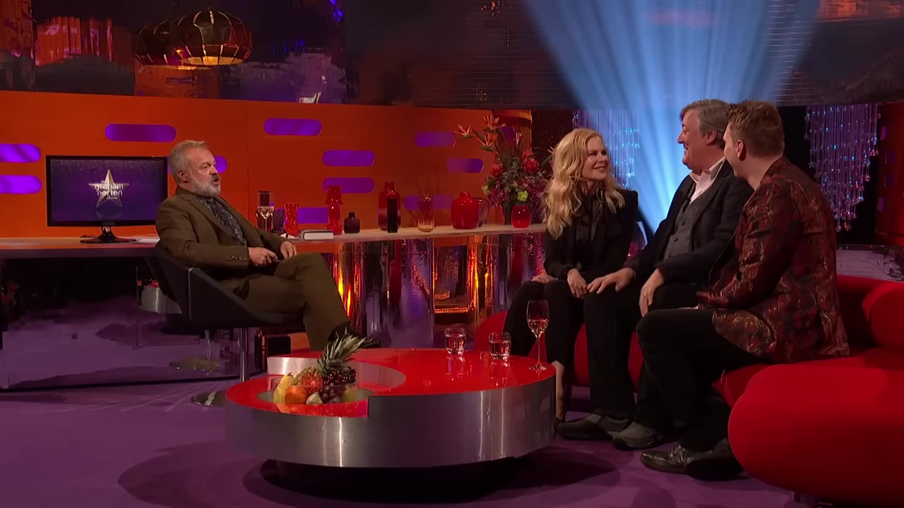 Nicole Kidman Is Blown Away By Stephen Fry’s Intelligence | The Graham Norton Show