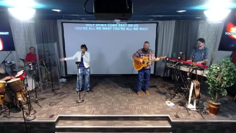 Praise & Worship 08.17.2025
