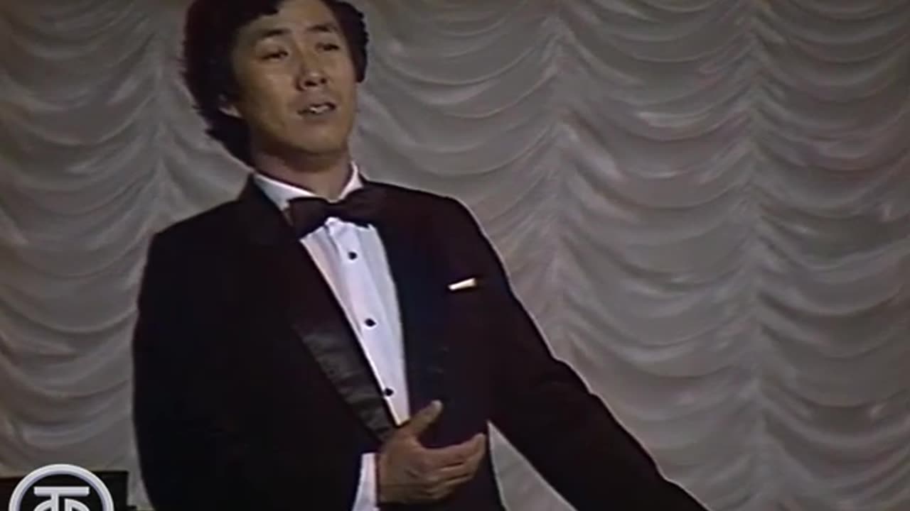 Romance de Nemorino de la ópera El elixir del amor.