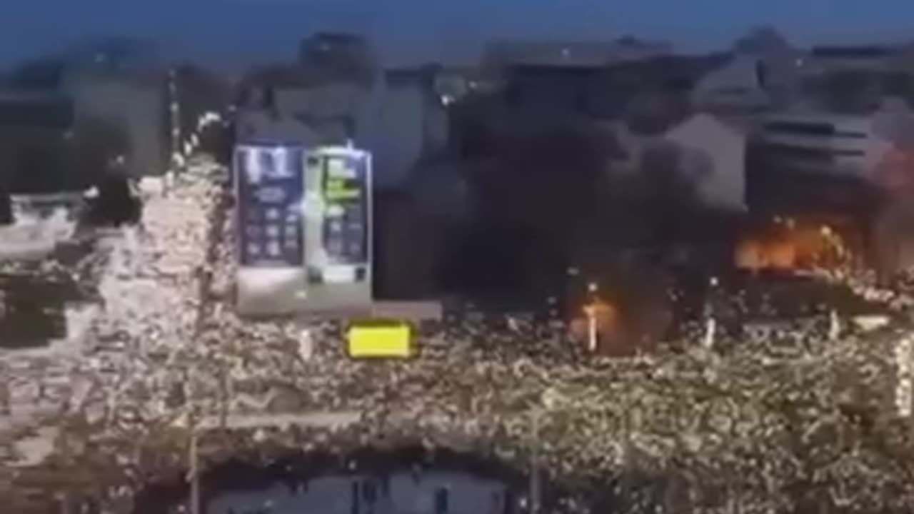 🇹🇷 Mass protests continue in Turkiye against the arrest of Erdogan's main