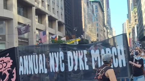 NYC DYKE MARCH: "Free, free Palestine"