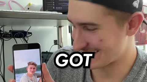 I WENT ONTO MY OLD IPHONE 6S TO EXPOSE MYSELF!