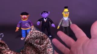 NECA Sesame Street Ultimate Count Von Count Figure Review