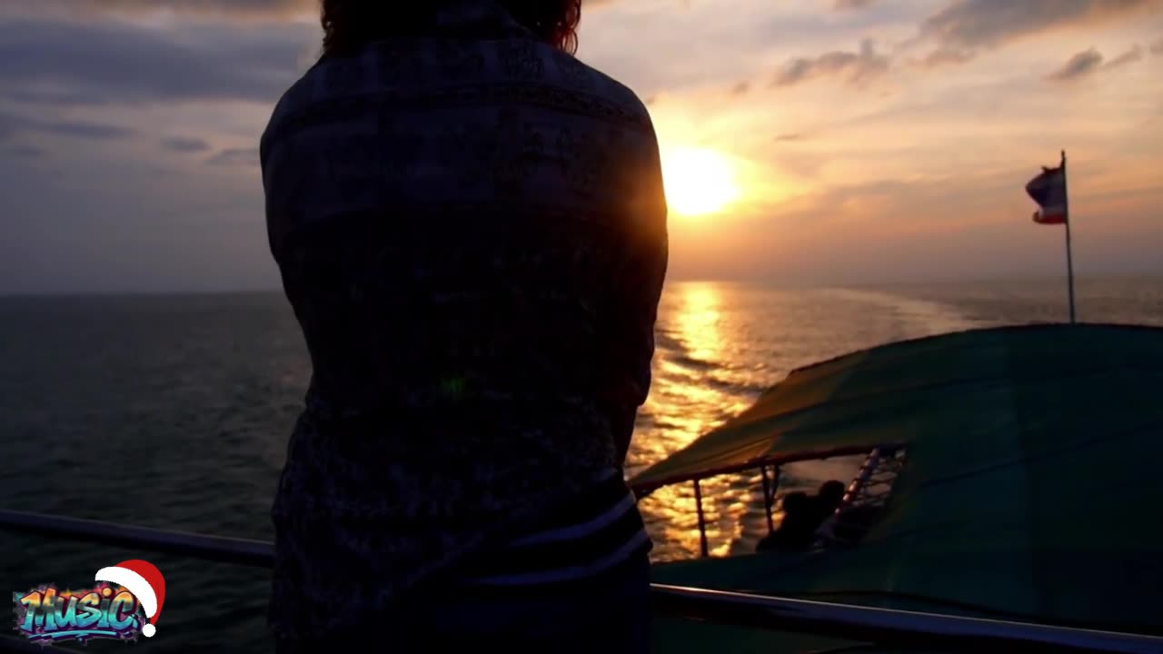 Music Mode - Blinding Lights {The Weeknd}