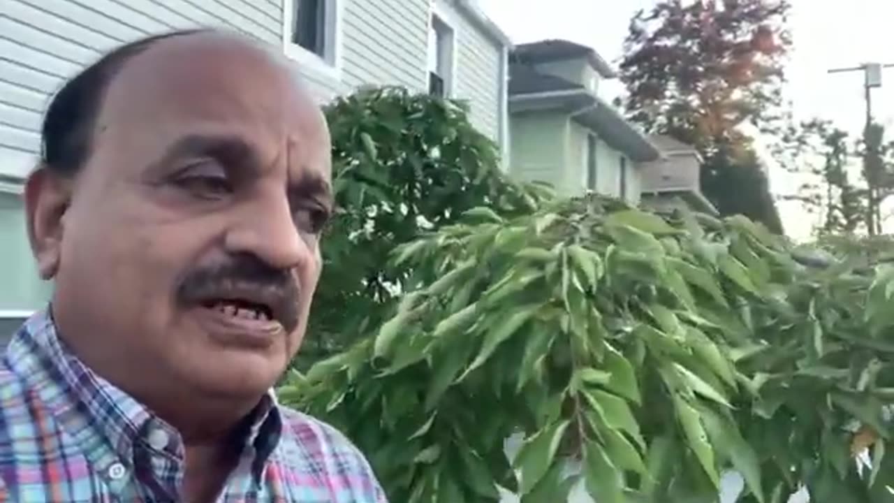 Reception And Dinner In The Honor Of Hajj Akraam ( NewJersey Amrica ) (1).mp4