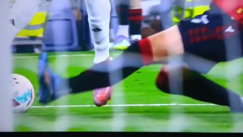 SCANDALOUS PENALTY FOR REAL MADRID