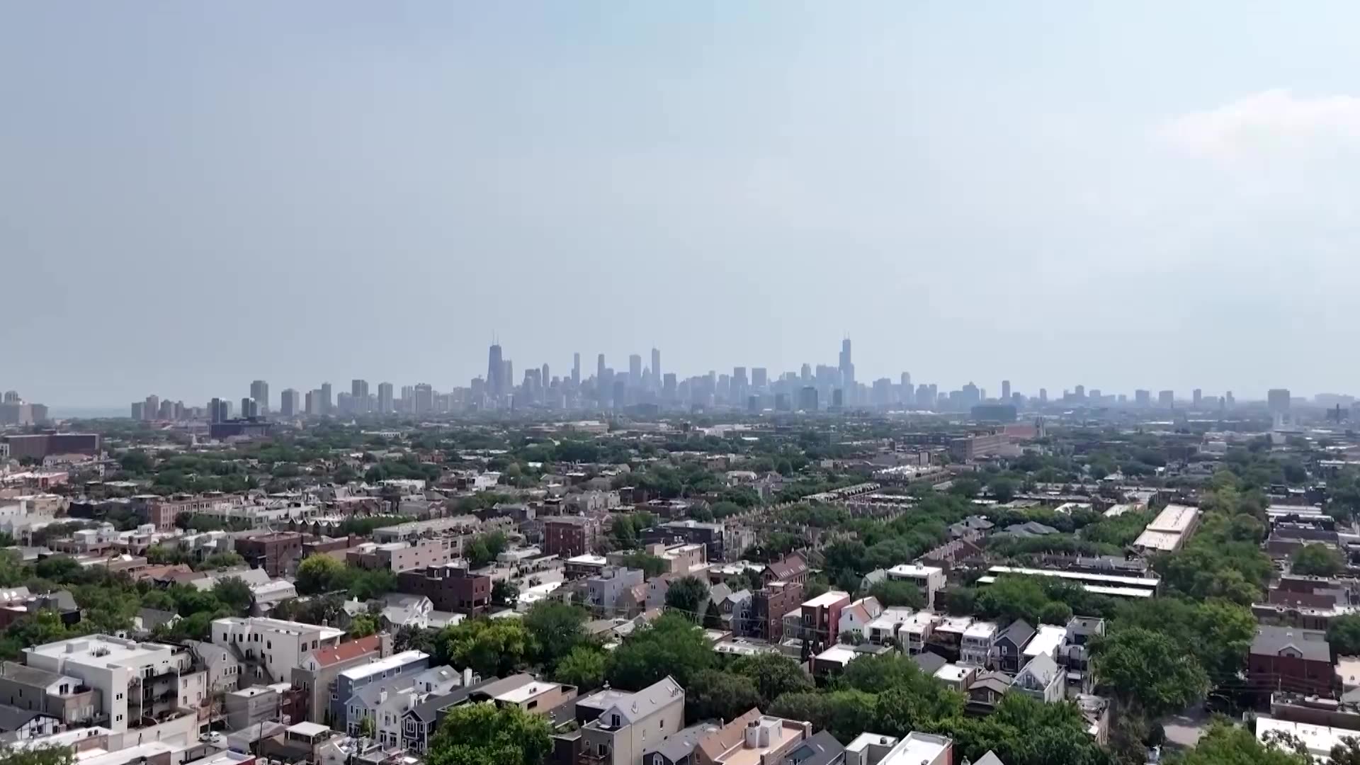 Officials: National Guard patrolling DC to begin carrying weapons