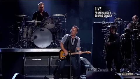 Land of Hope and Dreams...Wrecking Ball - Bruce Springsteen & The E Street Band (live)