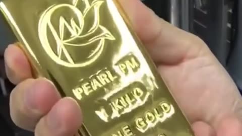 🤯✨ The Modern Way Gold Bars Are Made! | FeedMyCuriosity