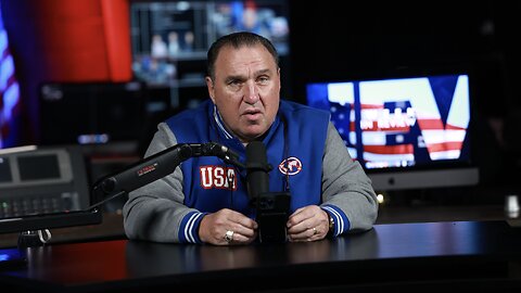 Charlie Kirk Death Rumors, Starmer Loses Ground & Australia's Heated Gun Debate