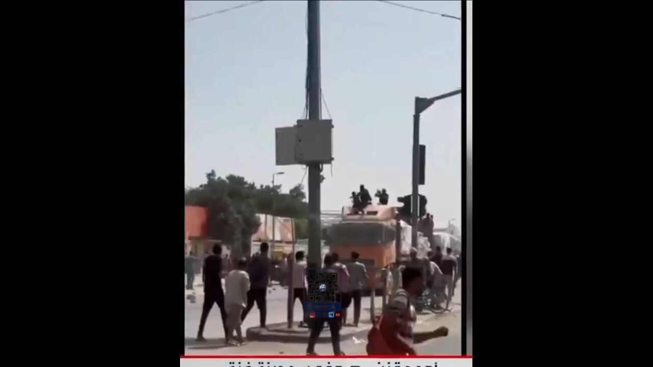 PLENTY of Aid and foor in Gaza, however, Hamas Armed Terrorists are stealing all the aid tucks!