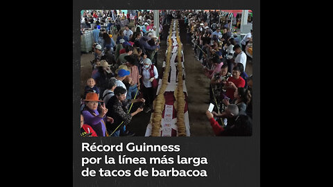 Baten récord Guinness haciendo línea de 11.400 tacos de barbacoa