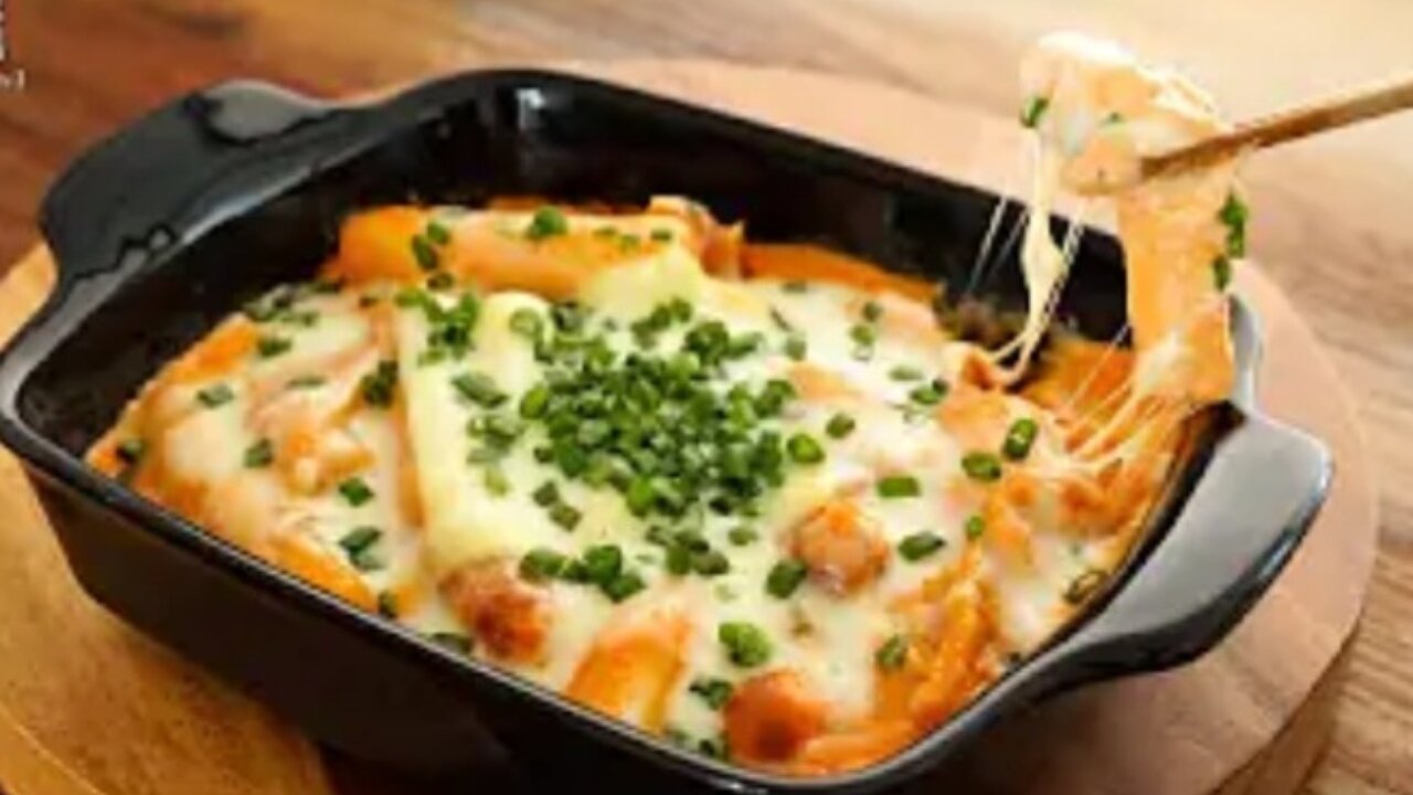 10 min!! Super easy microwave rose tteokbokki ! Popular carbonara buldak!!!❤️❤️🔥🥰😍