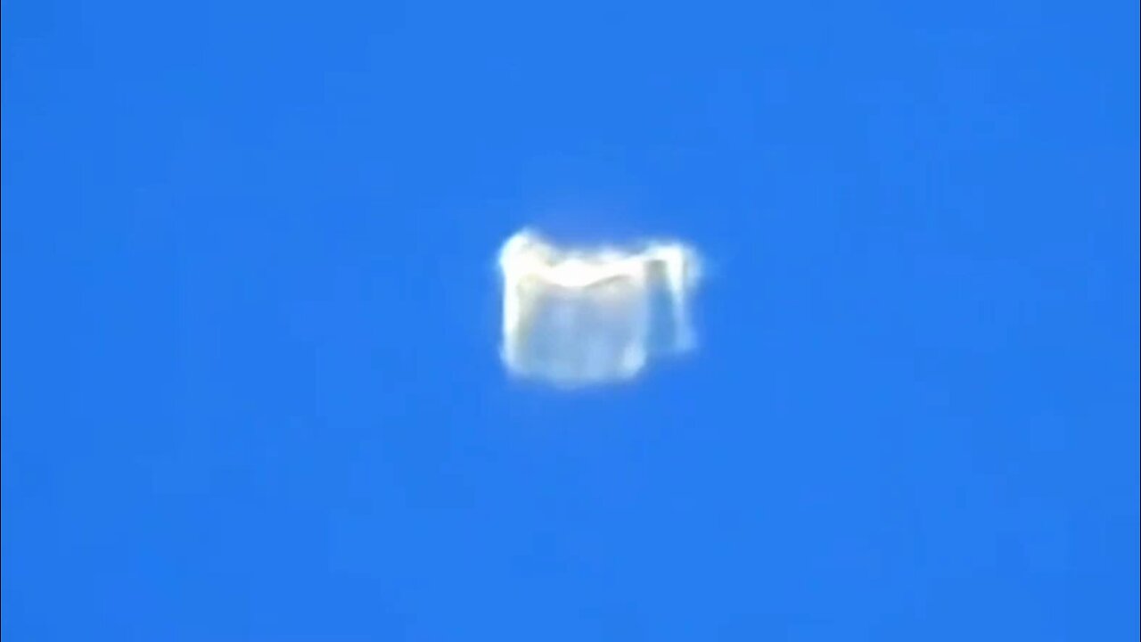 Shapeshifting UFO