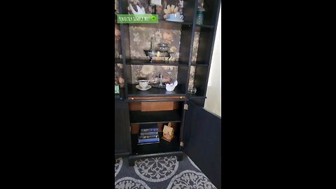 Beautiful Bookshelf/Decor Cabinet