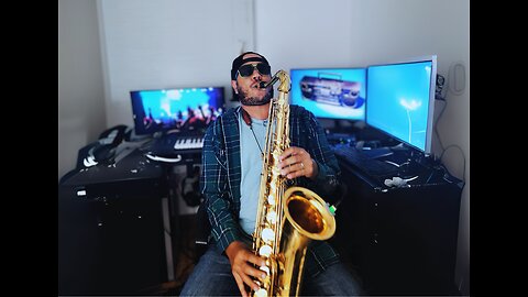 Groovin' on "Give Me One Reason" - Tenor Sax Cover 🎷