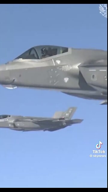 U.S. FIGHTER JETS ESCORTS🇺🇸🛩️🛫🛩️📸PRESIDENT PUTIN SAFELY HOME TO RUSSIA👑🇷🇺🛩️🛬🛩️🕌💫