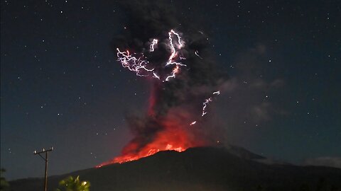 Lewotobi Volcano Explodes With Volcanic Lighting To 45,000ft - Global Temperatures Rapidly Dropping