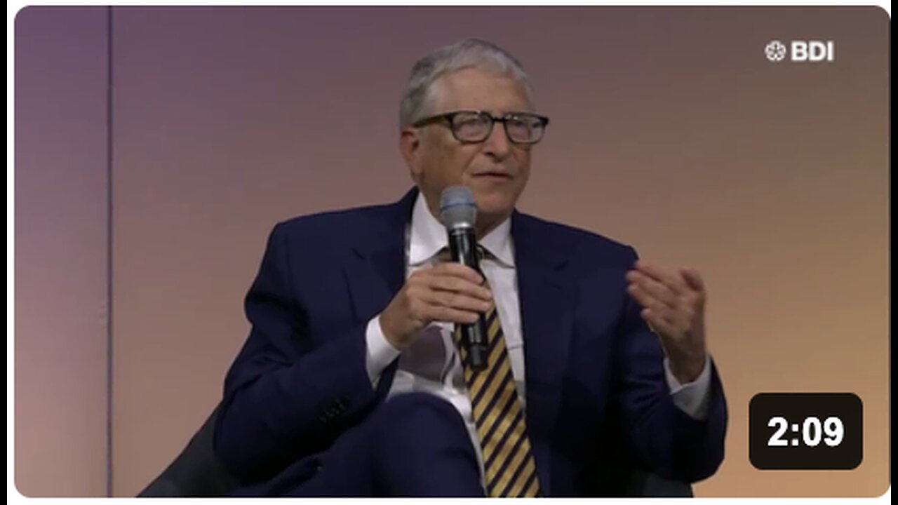 Bill Gates: AI is "a mind-blowing building block in terms of the speed of coming up with drugs".