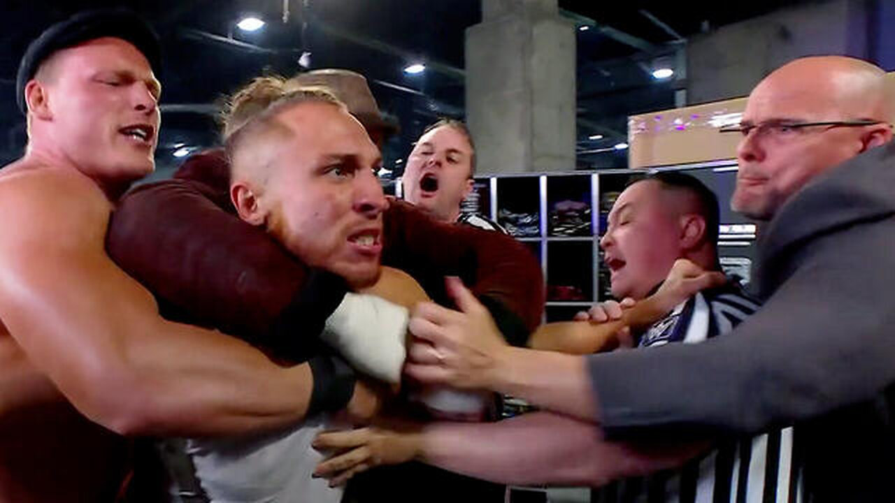 Butch leads attack on Kofi Kingston & Xavier Woods: SmackDown, April 15, 2022 @wwefree