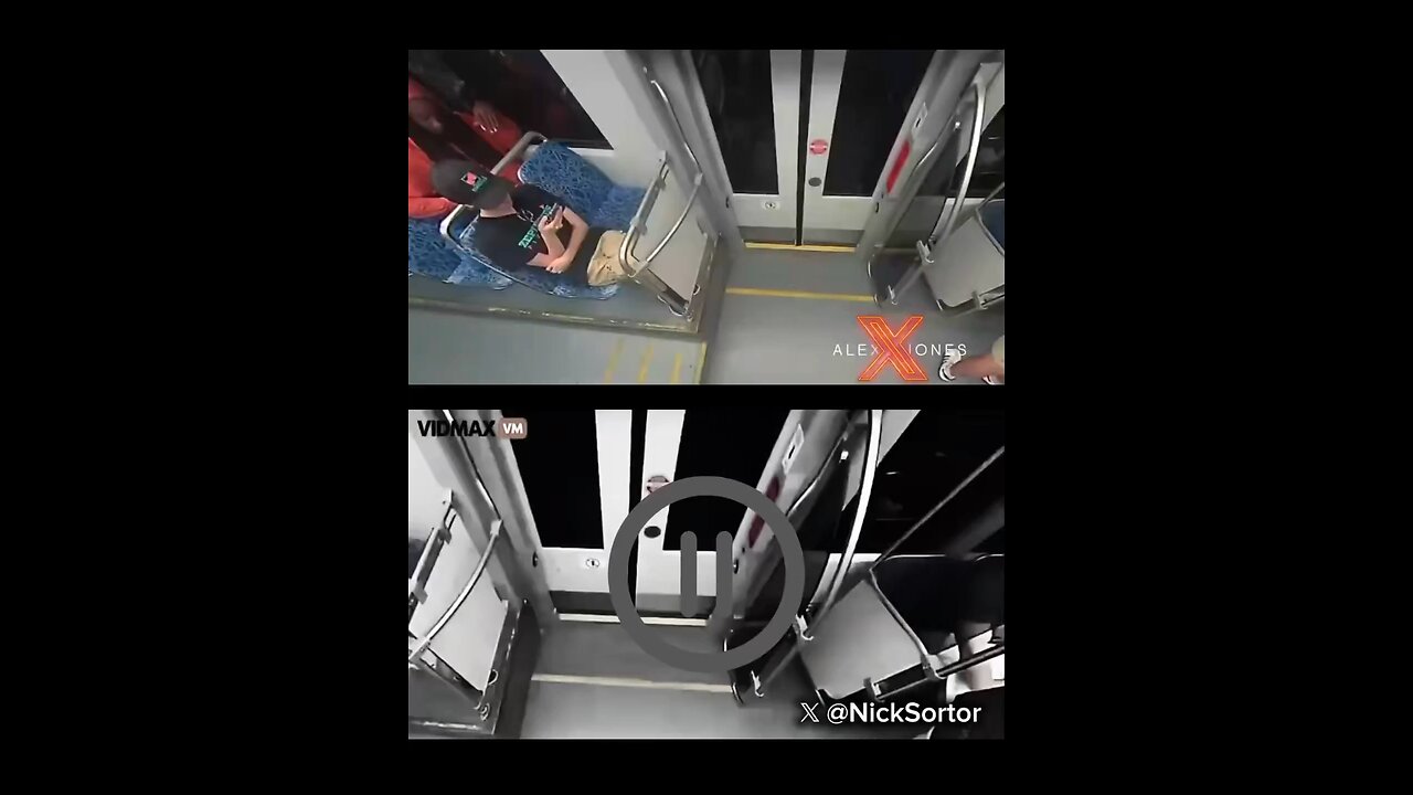 ⚠️Graphic footage of bus stabbing❗️🚨