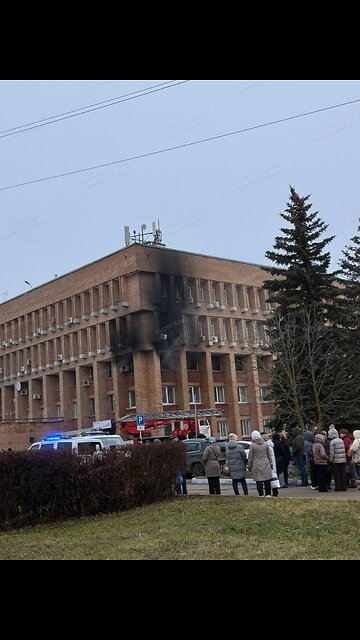 Kashira, Moscow region, the city council (administration) is burning.