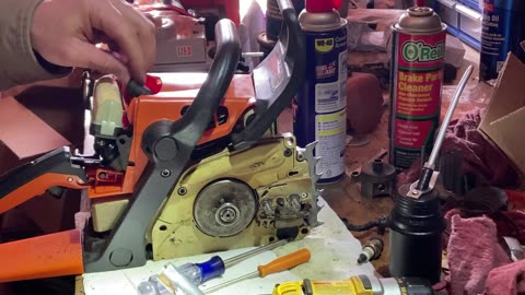 STIHL MS250 for a buddy Muffler mod & start