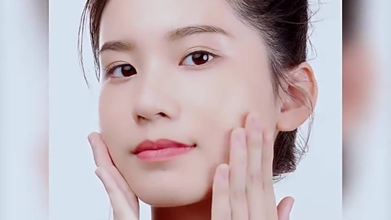 Sakura Whitening Face Serum Anti Aging Fade Fine Lines Tighten Pores