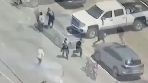 Disparan contra ICE en California