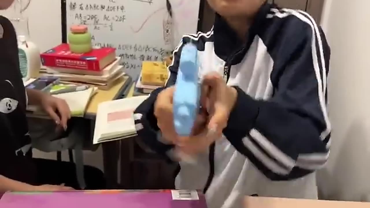 When I bought a quirky water gun hahaha with something very new gun toy time to arrange it