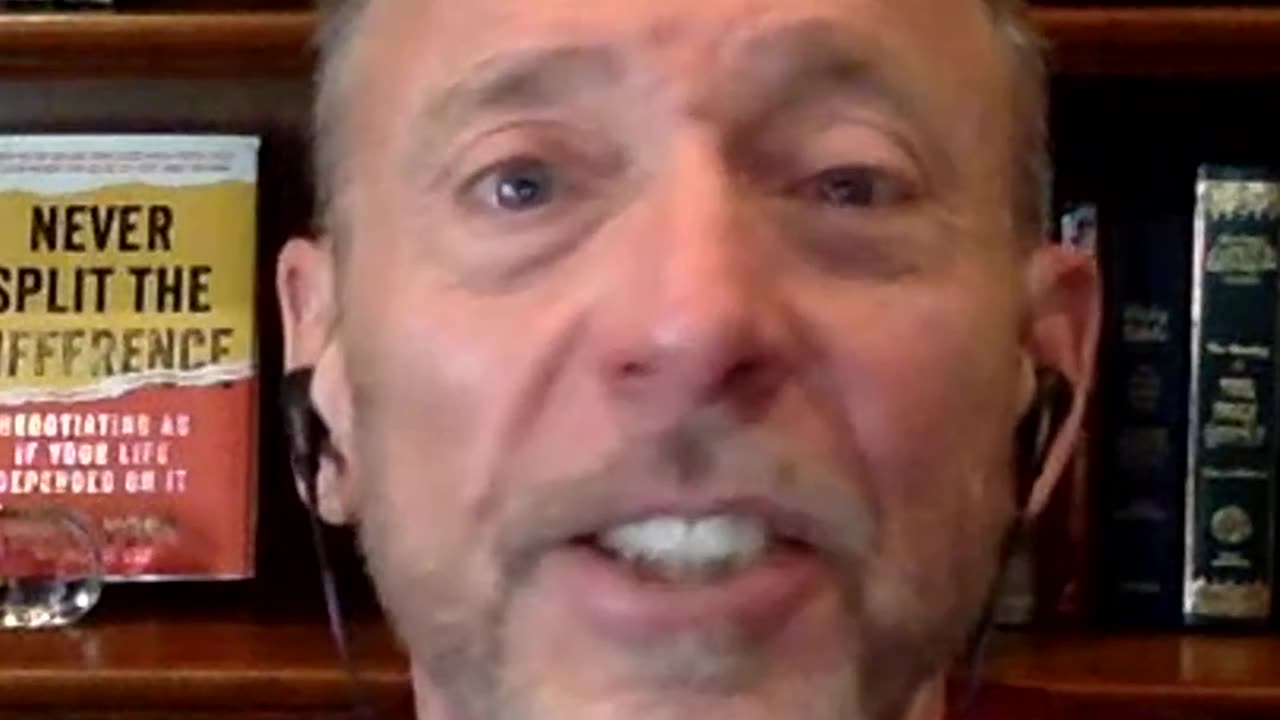 The Struggle of Psychology Without Neuroscience #chrisvoss #podcast