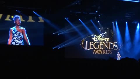 yt1z.net - Anika Noni Rose performs Go the Distance from Disney s Hercules at D23 Expo 2017 (360p)