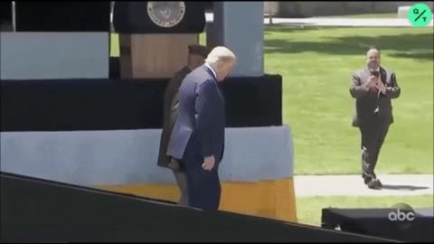 Tranny-Man-Got-To-Take-Lady-Steps