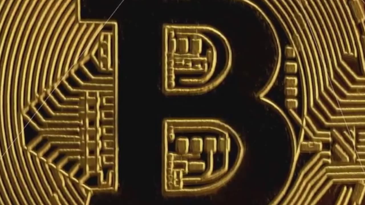 What Is Bitcoin? 🪙 Beginner’s Guide to Cryptocurrency