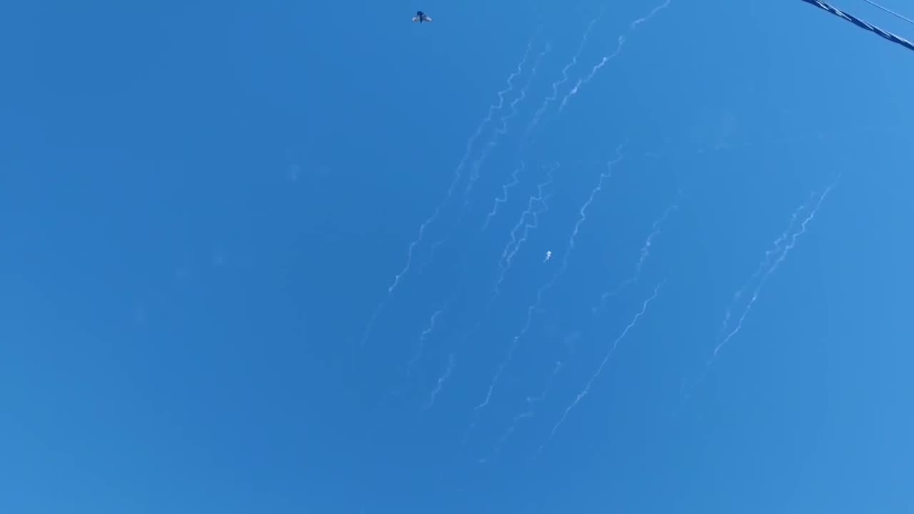 Massive Salvo of Iranian Missiles En Route to Israel
