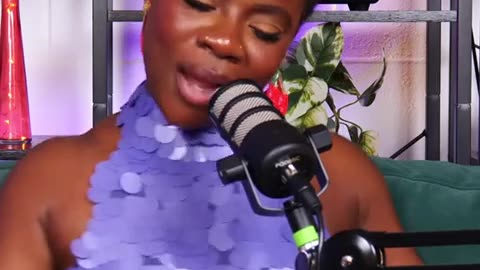 😵‍💫🍔 I Want Whatever's Wrong With Her! | FunFM