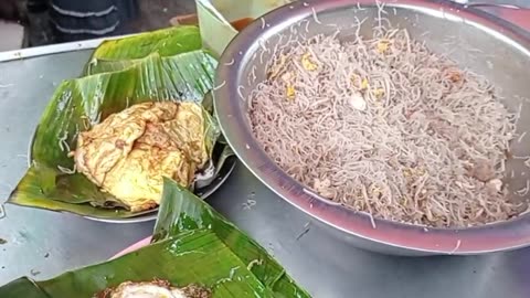 Trying Viral Breakfast in Medan | Authentic Morning Taste of North Sumatra