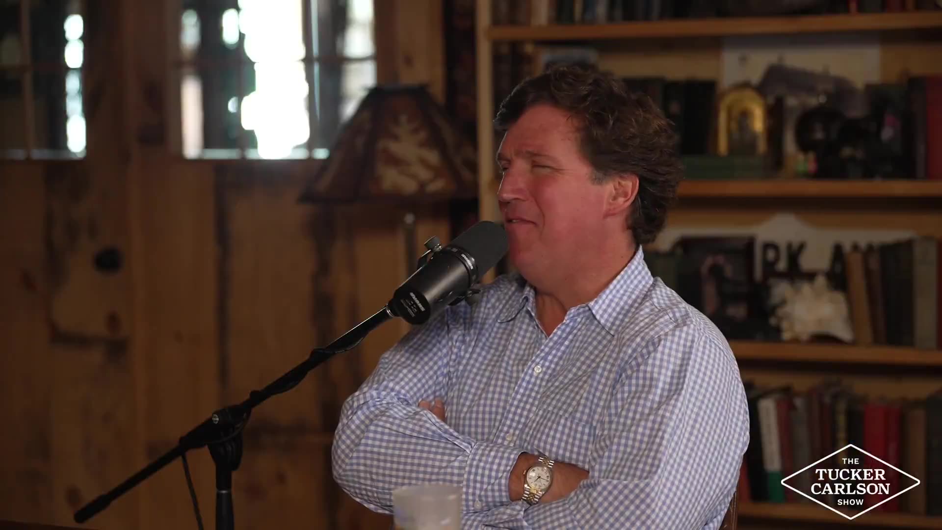 Tucker talks about THE UNEXPLAINED with Lee Strobel!